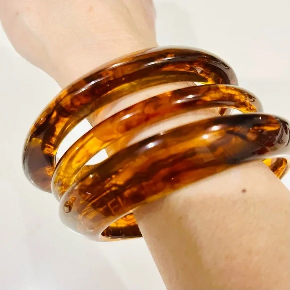 Vintage Tortoiseshell Lucite Bangle Trio | Bold Marbled Stacking Set | 1990s - Picture 7 of 16